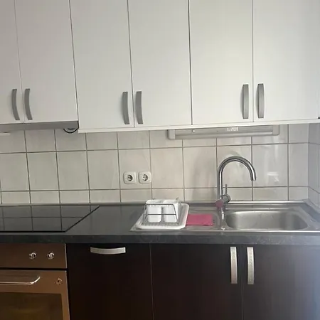 By Lidija Apartment *